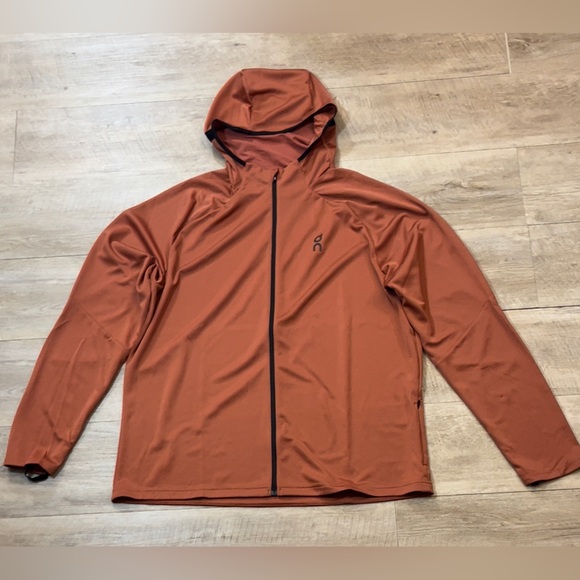 On Running Men's Climate Zip Hoodie Size XL - Picture 5 of 11